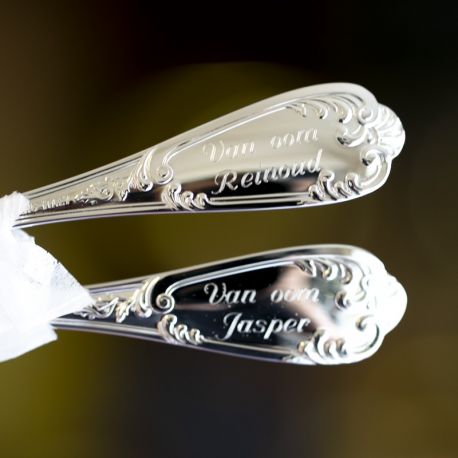 Gravering kinderbestek graveurs Zilver.nl